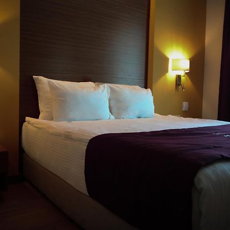 פג'ה Hotel Dukagjini מראה חיצוני תמונה