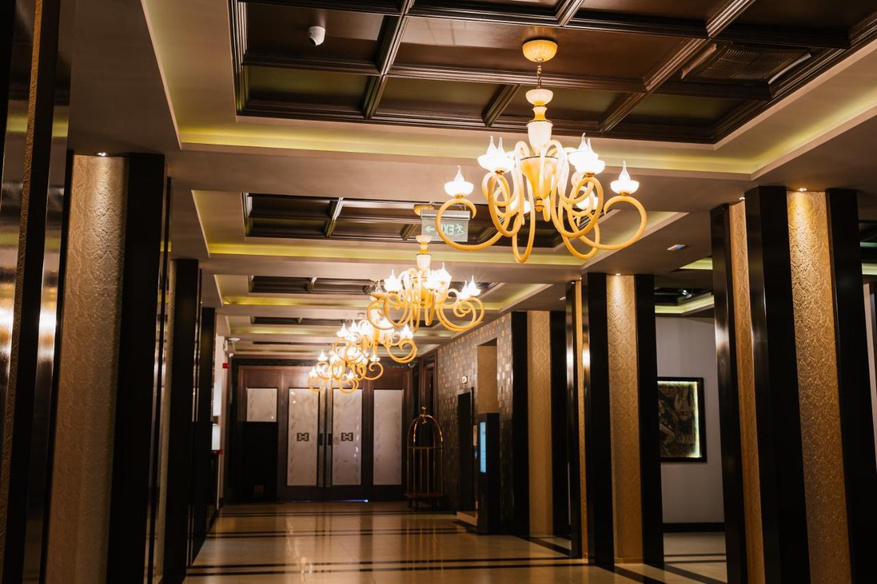 פג'ה Hotel Dukagjini מראה חיצוני תמונה