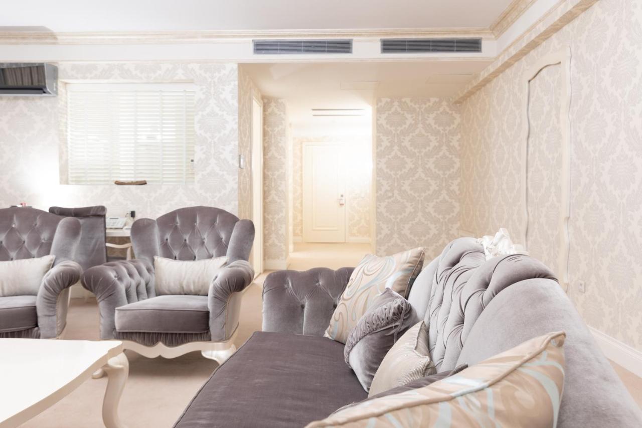 פג'ה Hotel Dukagjini מראה חיצוני תמונה