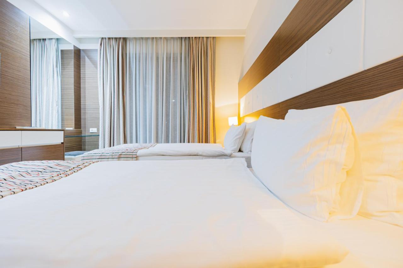 פג'ה Hotel Dukagjini מראה חיצוני תמונה