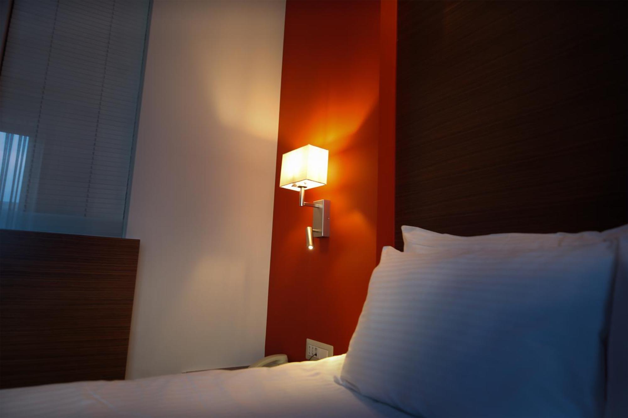 פג'ה Hotel Dukagjini מראה חיצוני תמונה